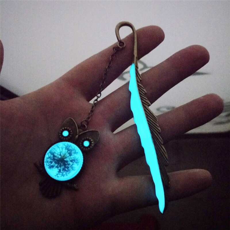 1pc Luminous Silver Copper Feather Shape Owl Bookmarks For Friends Cute Glow In The Dark Bookmarks School Supplies