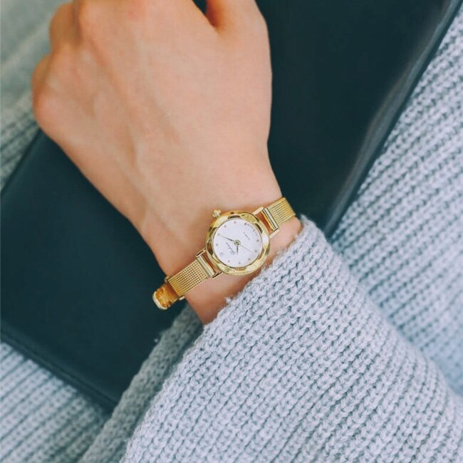 Luxury gold women quartz watches top brand small dial female bracelet watch stainless steel mesh strap ladies writwatch: Gold