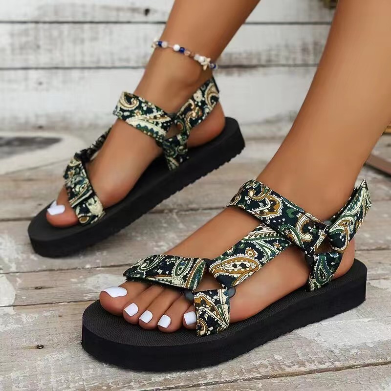 Oulylan Cute Rope Sandals for Women Comfort Gladiator Summer Platform Flat Sandals Women Light Non-slip Beach Shoes: Blue / 36