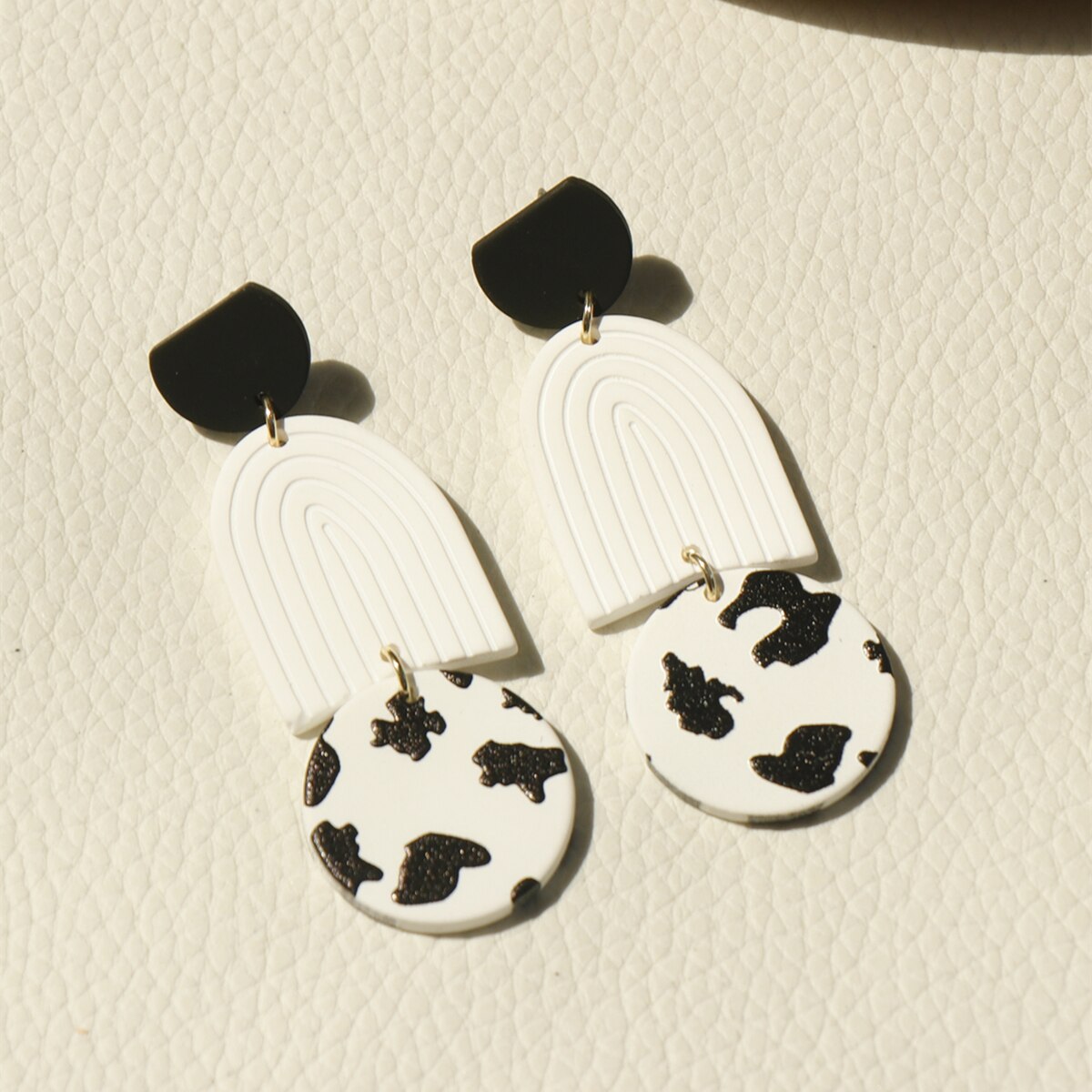 Classic Black White Large Geometric Acrylic Earrings for Women Irregular Exaggeration Long Earring Jewelry Pendientes: 1497