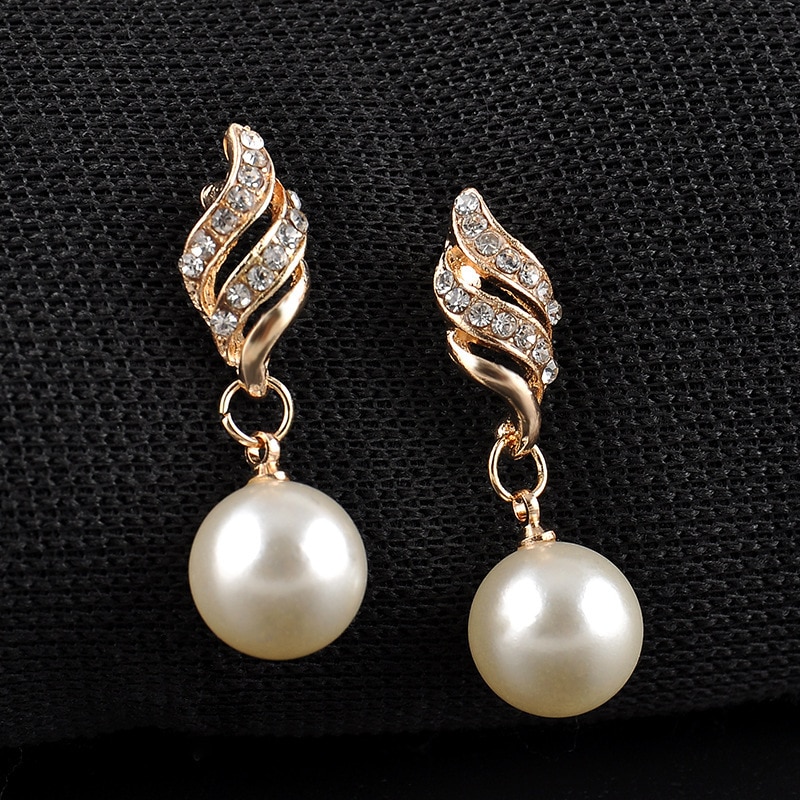 Fashionable simple pearl inlaid rhinestone earrings twist pendant necklace jewelry set bride wedding jewelry party