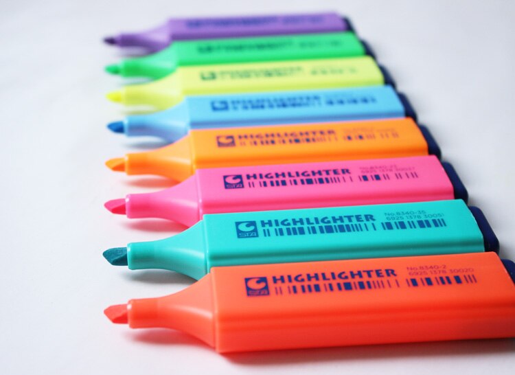 8 farge highlighter tusj 8 penner/boks, meiselspiss  of 5mm,  fargerik blekk, ygb 00014