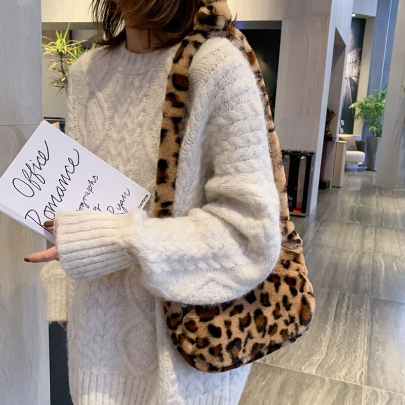 Faux fur Crossbody Tassen Voor Vrouwen Winter Luipaard Messenger Bag Vrouwelijke Trendy Pluche Schoudertas Winter Portemonnee bolsa feminina