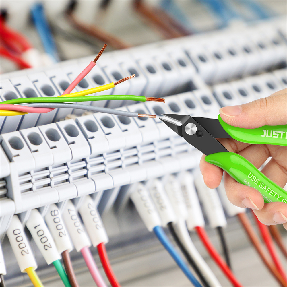 Alicates universales, herramienta multifuncional, cortadores de cables eléctricos, tijeras laterales de corte, pinzas de acero al carbono al ras, herramientas manuales, 1 ud.
