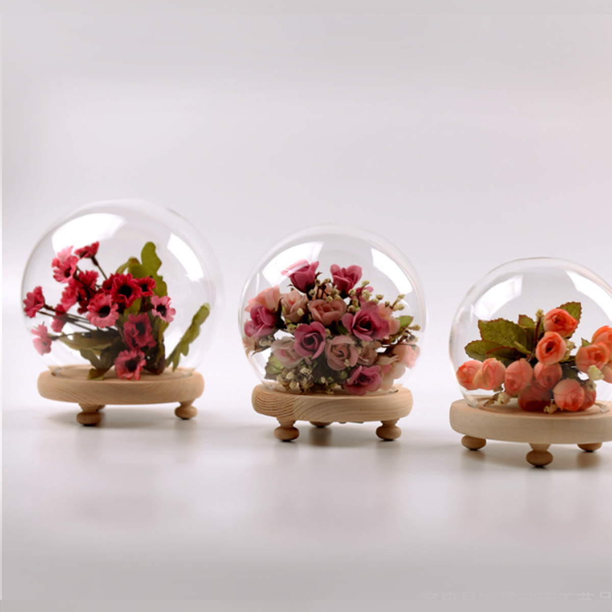 Ball Shape Glass Globe Cloche Dome Jar Bell Display Vase Wooden Base for LED Light Immortal Flower Rose Wedding Home Decoration