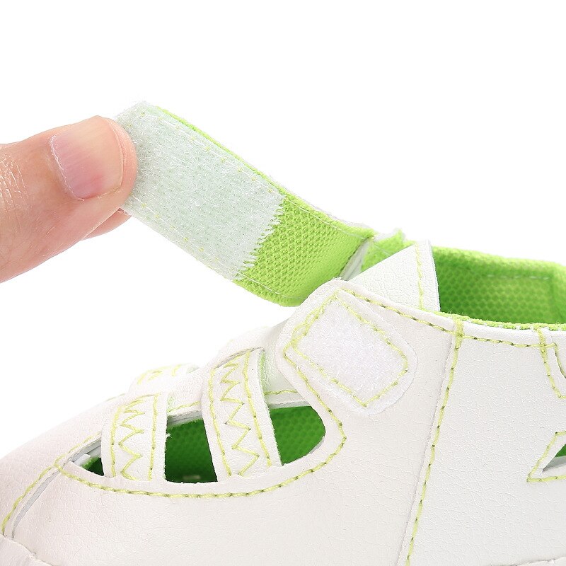 style summer hollow baby sandals Newborn baby shoes moccasins Non-slip first walker sandals for 0-18M