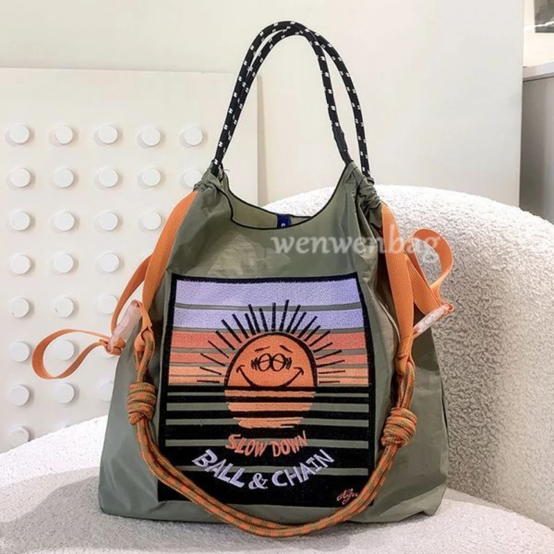 Sac à chaîne boule sac à provisions soleil Smiley brodé en toile de Nylon bandoulière femme fourre-tout sacs pour femmes sacs à main pour femmes 2025