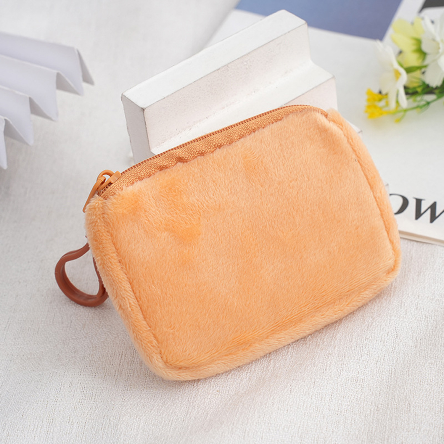 Solid Color Plush Coin Purses Mini Coin Wallet Storage Bag Card Holder Credit ID Wallet Pocket Women Girls Female Coin Purse Zip: Orange