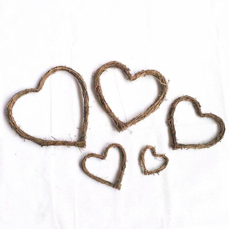 10-30cm Rattan Wreath Cristmas Flower Door Wreaths Flower Garlands For Wedding Home Christmas Tree Decoration DIY Floral Wreaths: Heart Shape / 10cm-3.9inch