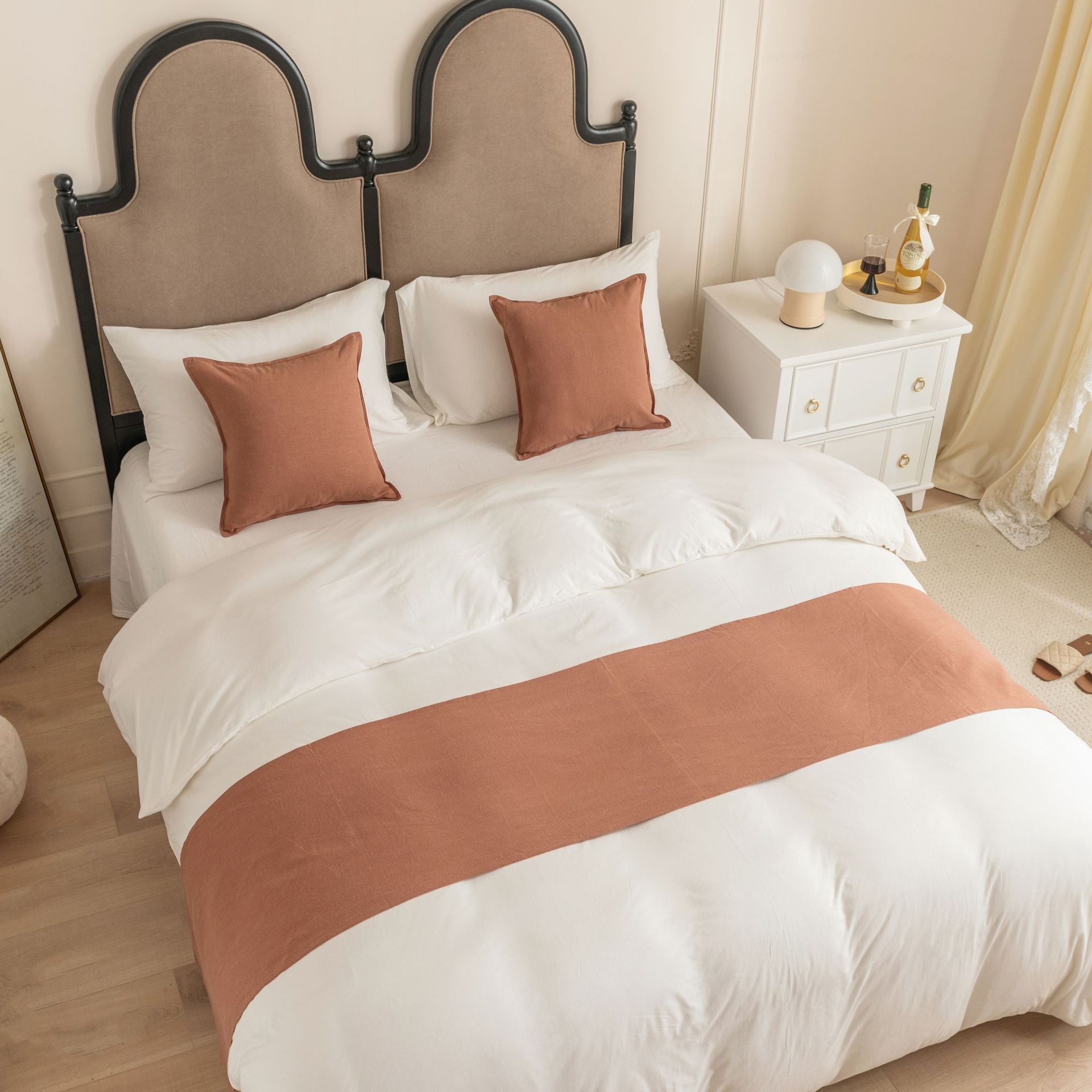 Cilected 3Pcs Baumwolle Und Leinen Bett Runner Einfarbig Bettdecke Protector Wurf Haus Hotel Schlafzimmer Decor Runner Bett Schwanz handtuch: color3 / 45X210CM