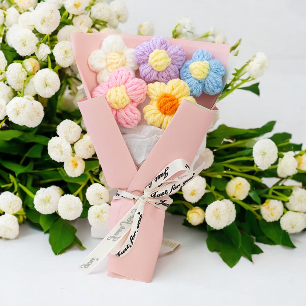 Hand Woven Flower Bouquet Mini Crochet Yarn Bouquet For Wedding Party Graduation Ceremony Lovely Decoration Puff Bouquet