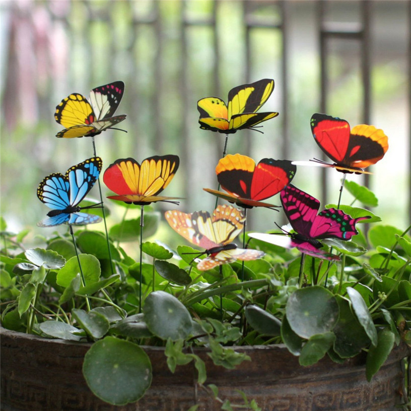 Flok sommerfugle havehave planter farverige finurlige sommerfuglestave dekoration udendørs dekoration blomsterpotter dekoration