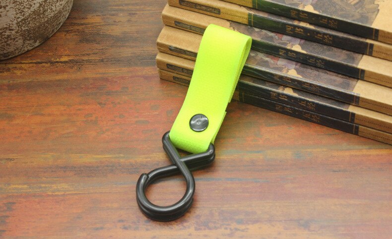 2 Pieces Baby Stroller Hook Snap Baby Toy Strap Pram Pushchair Multi Purpose Hanging Clips Wheelchair Car Seat Rotating Hooks: 2PCS Light Green-97