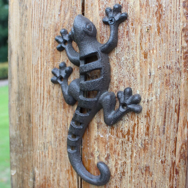 Wall Mounted Rustic Decorative Cast Iron Gecko