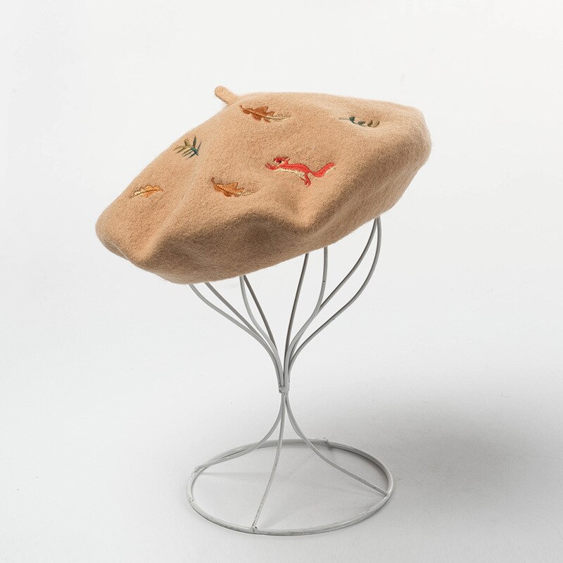 Herfst Winter Vrouwen Meisjes Mode Warme Kunstenaar Hoed Wollen Muts Mori Konijn Eekhoorn Bladeren Geborduurde Wol Baret Kunstenaar Hoed