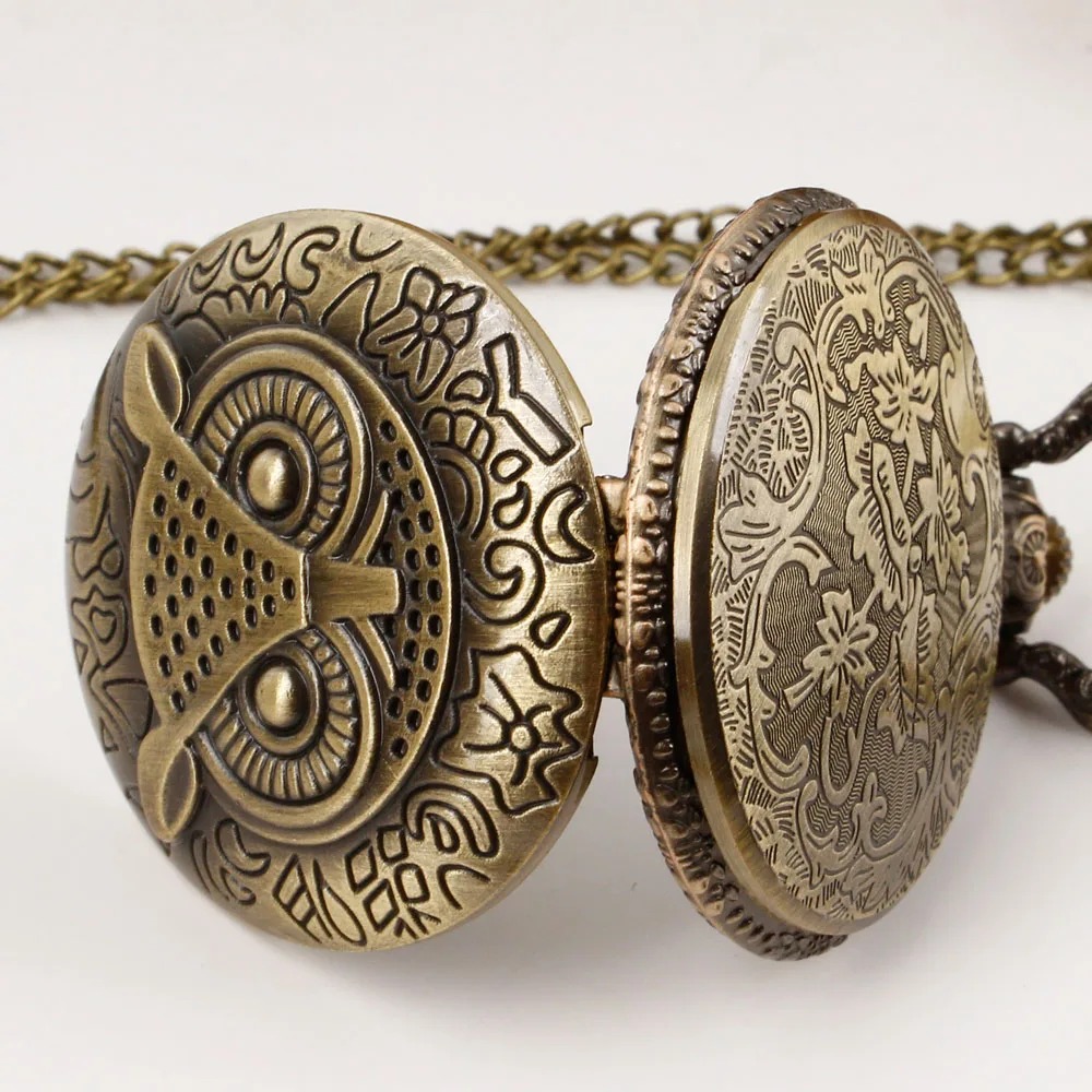 Antique Owl Carved Vintage Quartz Pocket Watch Bronze Necklace Unisex Clock Analog Pendant Accessory Clock Best Souvenir