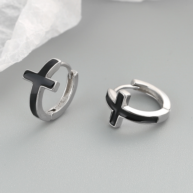 Livvy simples preto cruz pequena argola prata cor brincos para homem e mulher hip-hop punk rua jóias