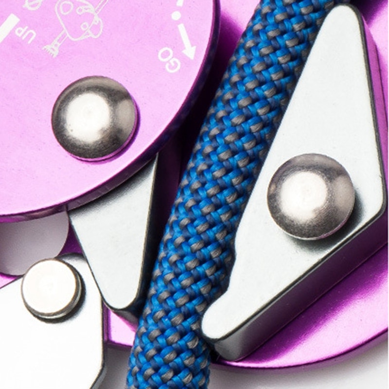 Camnal Outdoor Climbing Grasping Rope Protector Fall Protection Device High-Altitude Anti Self-Locking Fall Arrester Purple