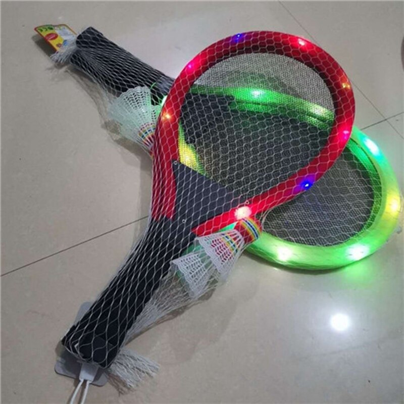 Badminton ketcher familieunderholdningssæt natlys førte badminton ketcher lettere indstillet til at spille badminton, løb farve
