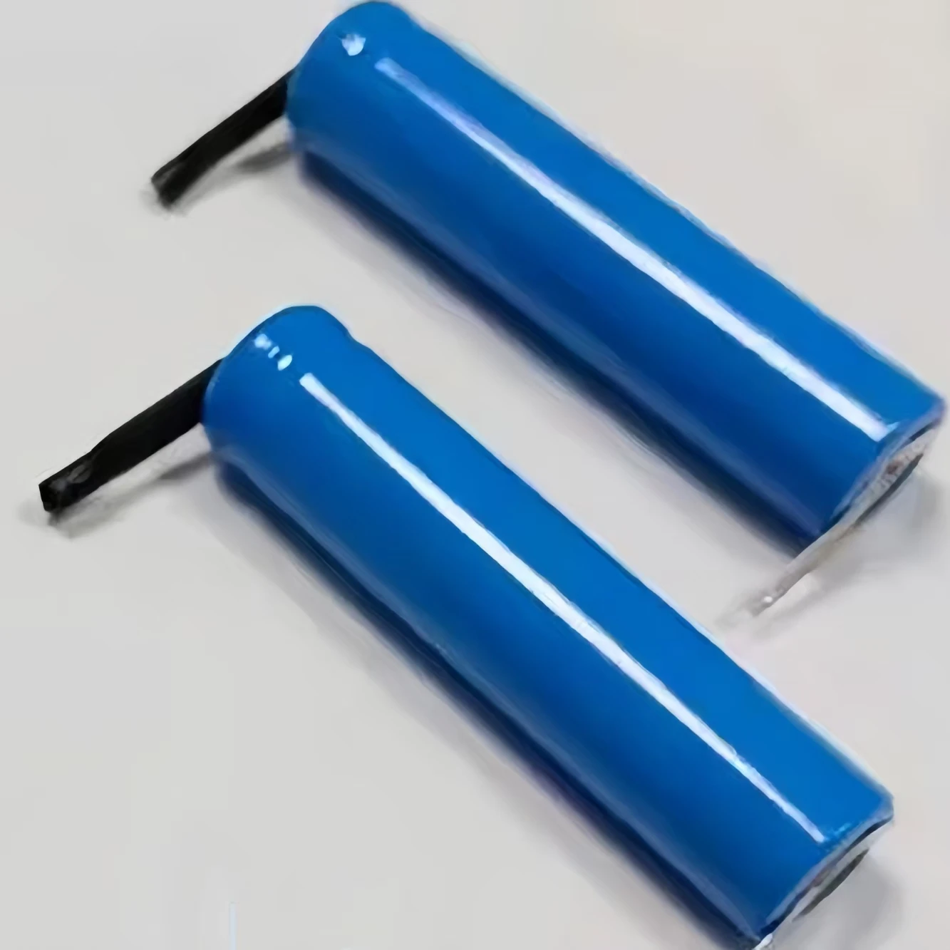 14650 battery 3.7V 1200mAh Rechargeable lithium battery with solder tabs for Speaker Flashlight Cordless screwdriver Smartwatch