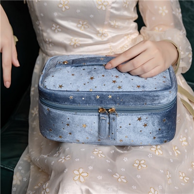 Velvet Cosmetic Bag For Women Portable Large Capacity Toiletries Organizer Makeup Cases Waterproof Female Travel Storage Box: blue