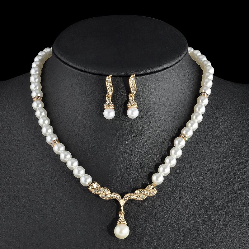 Rhinestone Simulated Pearl Jewelry Set For Women Pendant Necklace&earrings Hign Jewelry: Gold