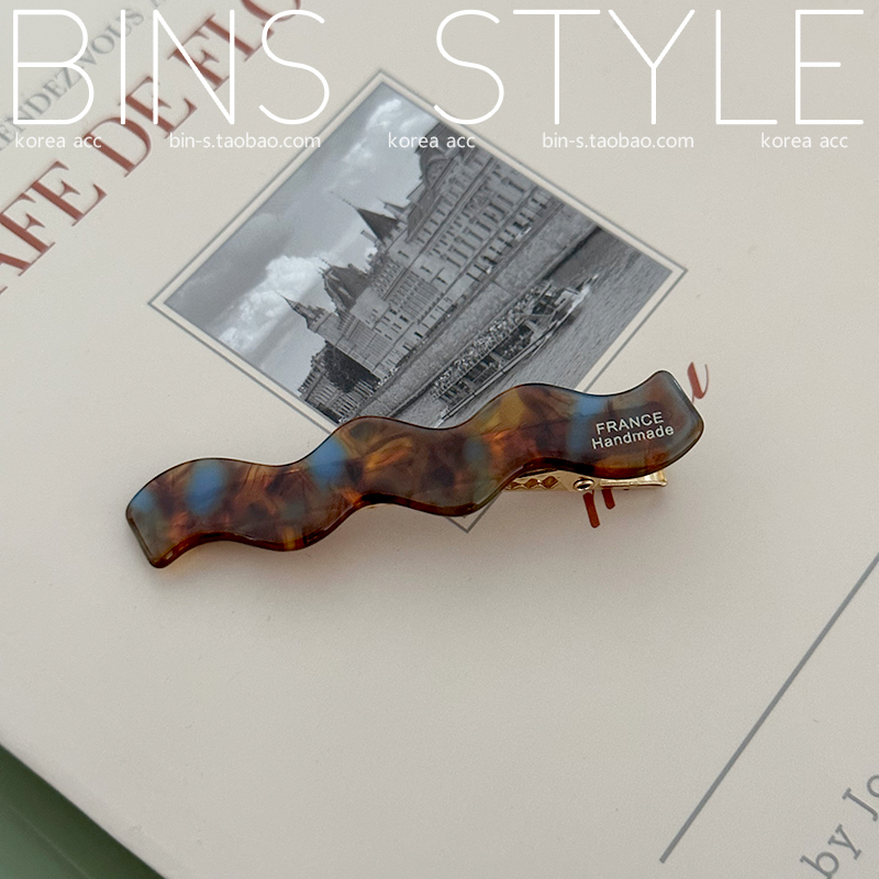 6.5cm lange alligatorer ,  y2k hårpynt til piger og kvinder, acetat hårnåle, koreanske bølgeformede hårspænder på siden.: Lavendel