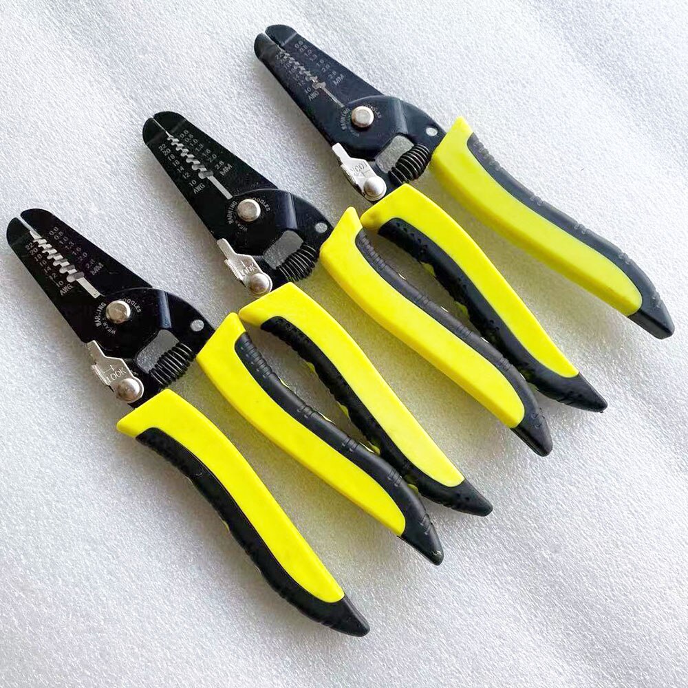 Kabel Strippen En Wire Cutter Tang Gebruikt Voor Kabel Installatie En Distributie In De Zonne-energie Systeem