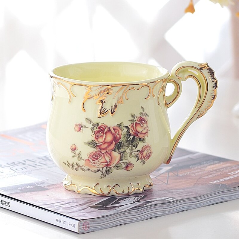 Lvory Porcelain Coffee Cup Beating Western Ceramic Coffee Cup Plate Rose Coffee Pot Set: Mug