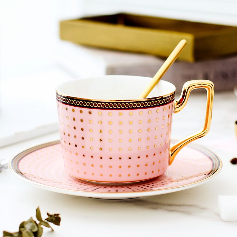 Porcelain Travel Coffee Cup And Saucer Set Eco Friendly Reusable Cup And Saucer European Filizanki Do Kawy Drinkware BD50CS: Pink