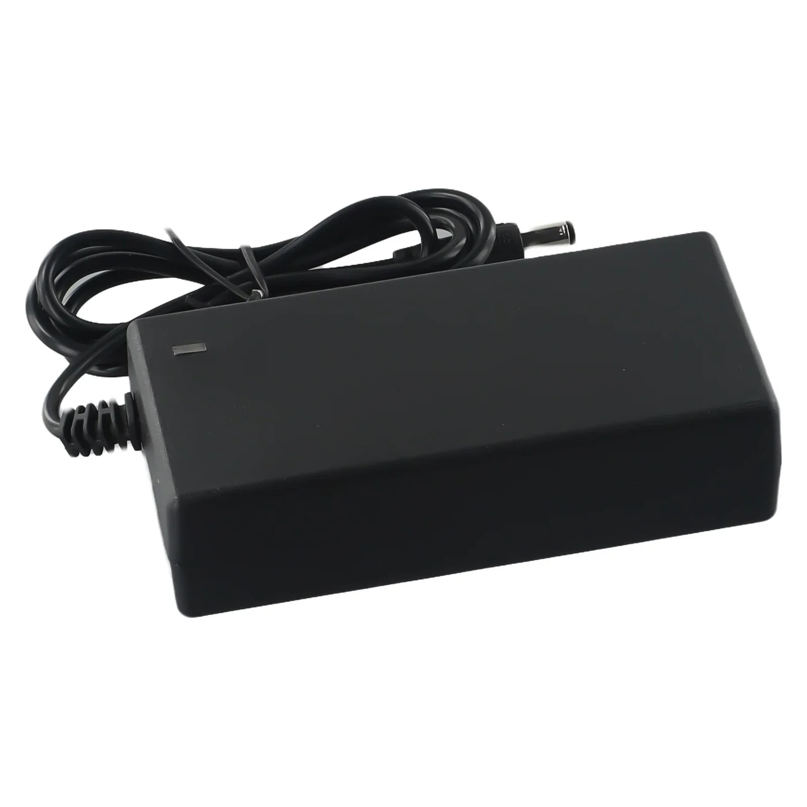 42V 2A oplader met 5 verwisselbare connectoren Snel opladen Li-ion batterijen voor elektrische scooters Fietsen Evenwichtige auto's
