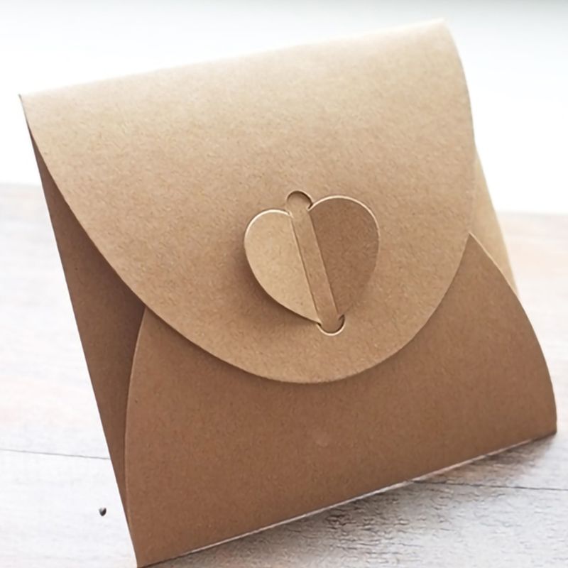 Funda de Papel Kraft con forma de corazón para , bolsa de embalaje para CD, discos, DVD, L29K, 13x13cm, 50 Uds.