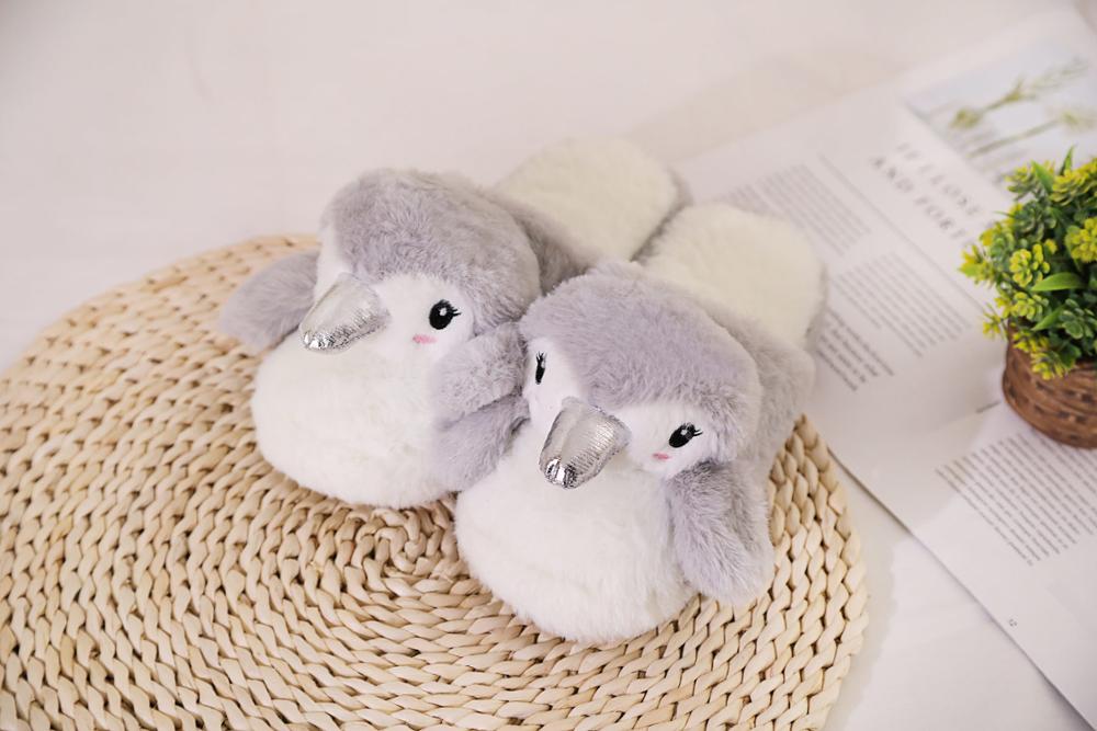 Millffy cute penguin giraffe elk slipper animal home slipper Women Floor Soft lovely Slippers Female Shoes Girls Warm Shoes: penguin / 7