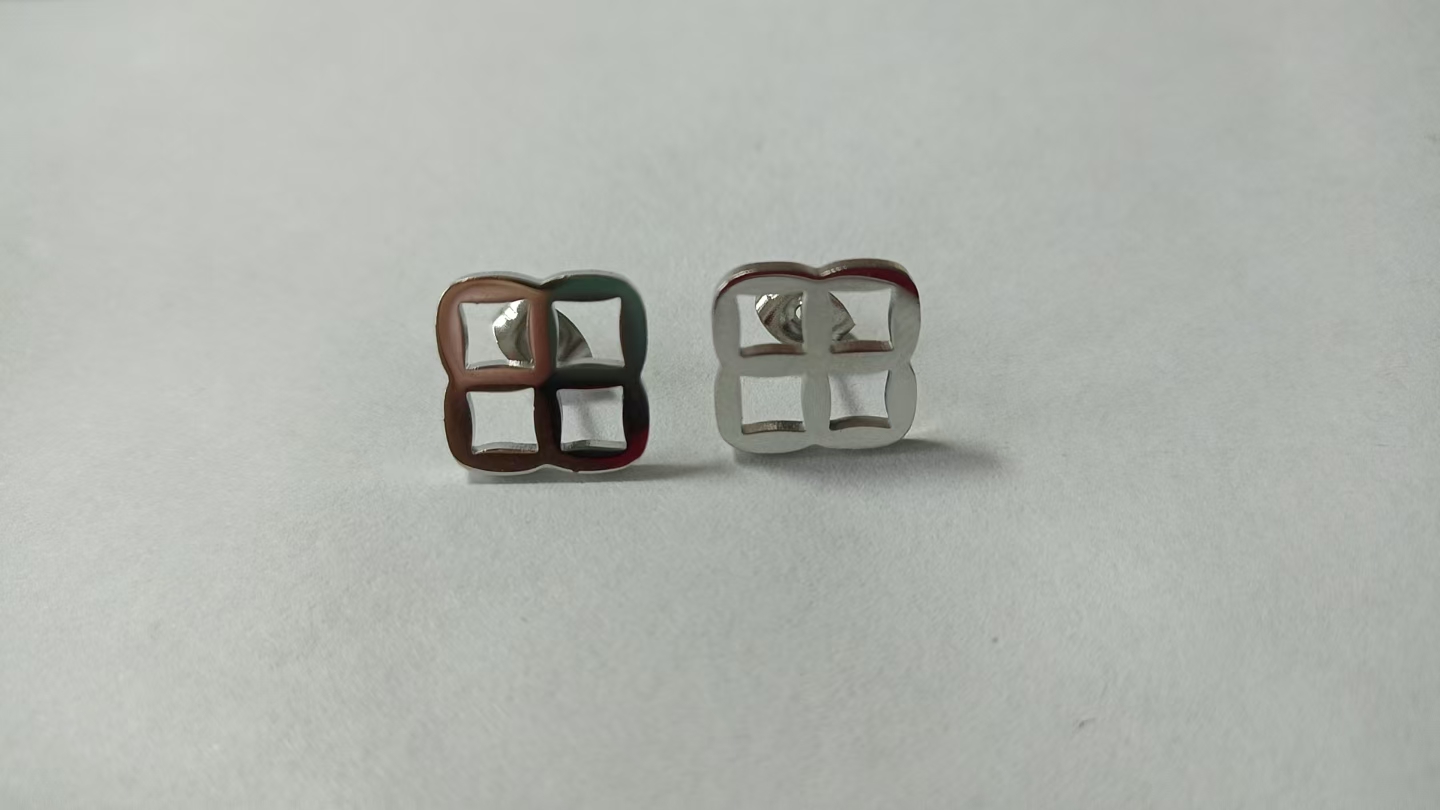 Charms brugerdefinerede afrikanske adinkra symboler vedhæng øreringe til kvinder gye nyame rustfrit stål charme etniske smykker ghanesiske: Sølv / Blå