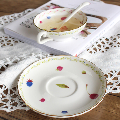 Juego de taza y platillo de café de cerámica, cuchara y platillo, té de la tarde, vajilla de porcelana china, tazas y platillos de té negro, decoración de cocina: Blanco