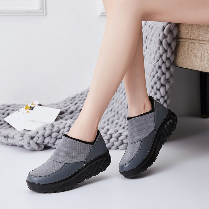 Women Flat Platform Sport Shoes Slip on Autumn Winter Ladies Fur Warm Walking Shoes Black Gray Women Trainers Fitness Slimming