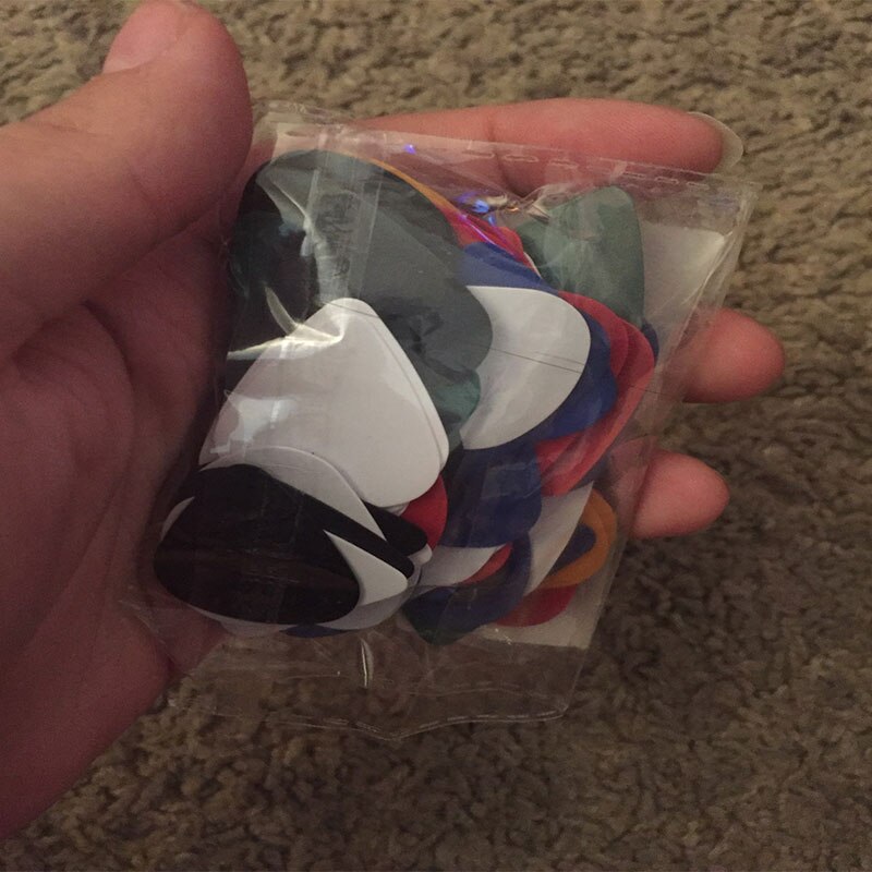 100Pcs/Set Acoustic Picks Electric Bass Pic Plectrum Mediator Guitarra Musical Instrument Thickness Mix Guitar Pick