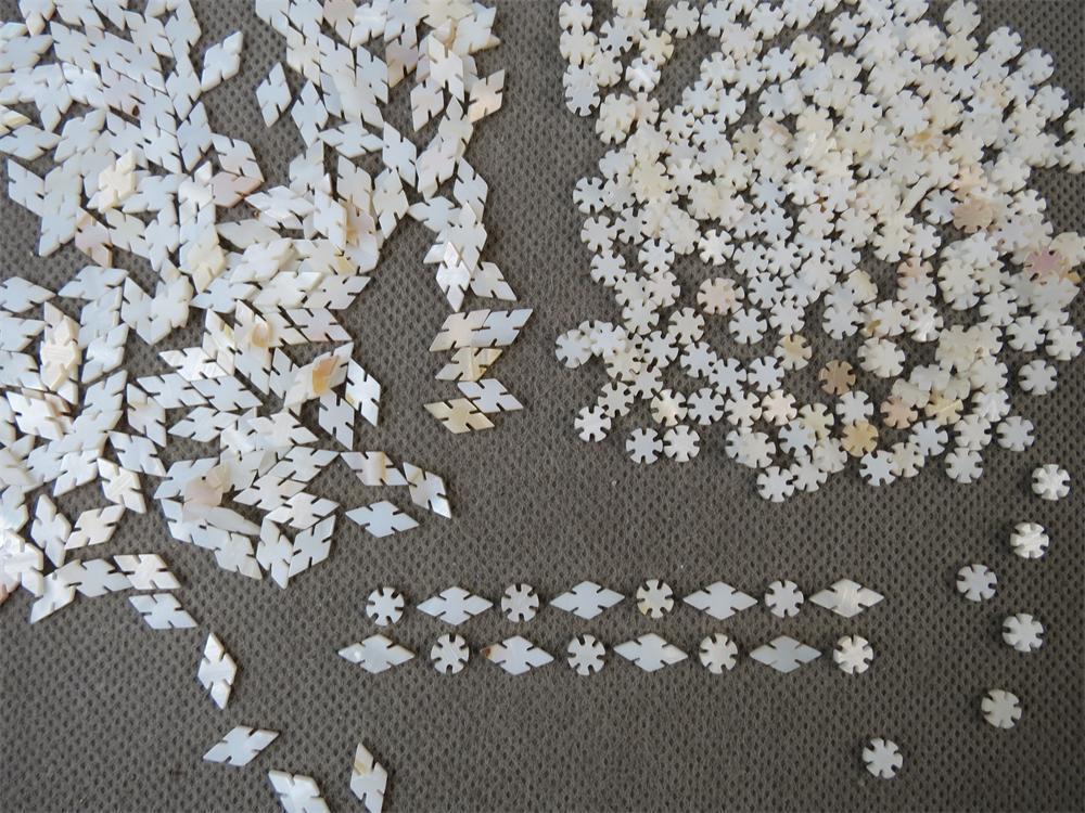 50 stuks witte inlay 12mm*6mm + 50 stuks 6mm*1.8mm parelmoer schelp blanks