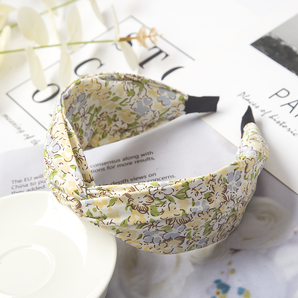 Kwiatowy nadruk wiązane opaski na głowę Bezel Turban elastyczna kokarda krzyżowa opaski do włosów dla kobiet obręcze do włosów opaski dziewczęce akcesoria do włosów biżuteria: Szampan