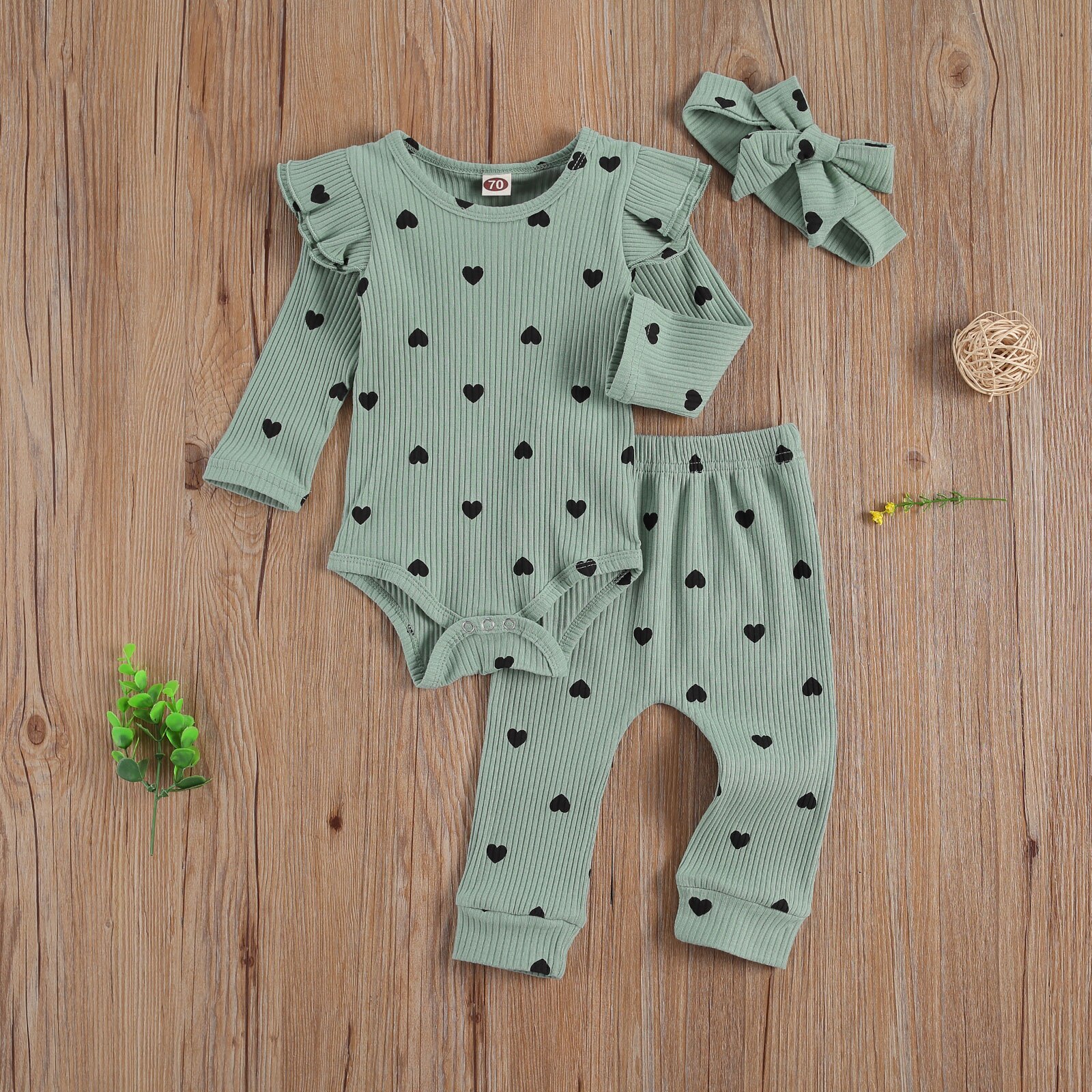 Mise au point 0-24M -né bébé filles garçons vêtements ensembles 3 pièces coeur imprimé volants à manches longues barboteuse pantalons hauts bandeau