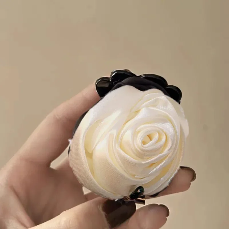 Pinzas en forma de garra para el pelo con flor de Rosa doble francesa para mujeres y niñas, accesorios para el pelo de tiburón hechos a mano de tela sólida satinada Vintage, nuevos: Verde