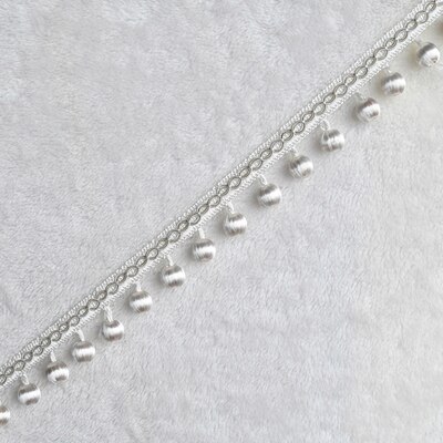 3 meter/lot europeisk stil rayon spets tofs frans boll gardin soffa duk tillbehör pom spets trim gör det själv dekoration: En benvit