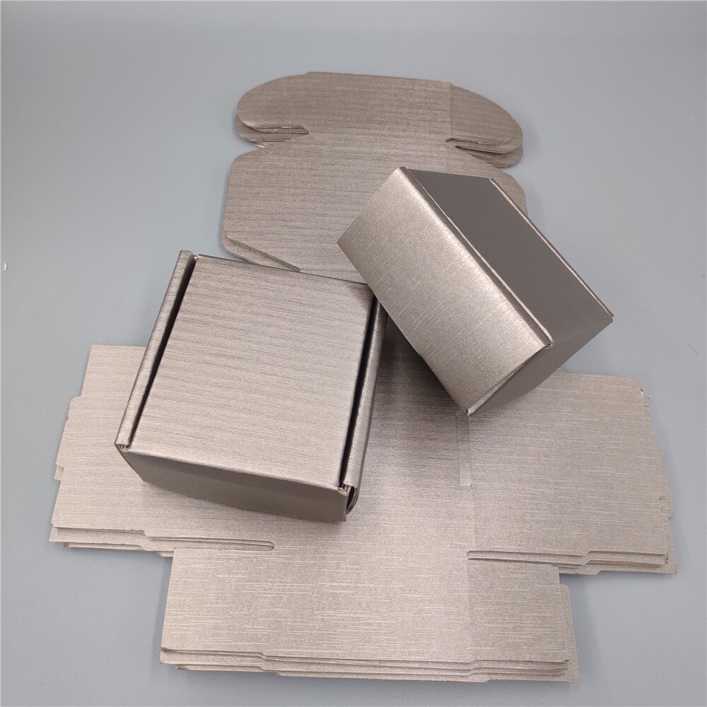 8*8*4cm 10pcs Metal brown corrugated paper boxes for mailing package square paper packaging boxes for postal