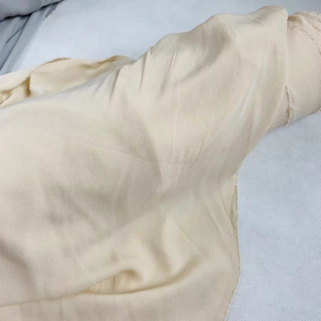 Crêpe lourde en soie mûre, 1 mètre, 23mm, 135cm, 53 pouces, couleurs unies, large au mètre: light pink