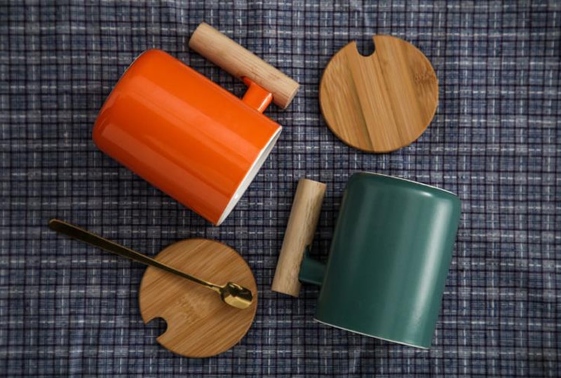 400ml trehåndtak farget glasur keramisk krus, moring krus med lokk, melk kaffe te unike porselenskopper drinkware