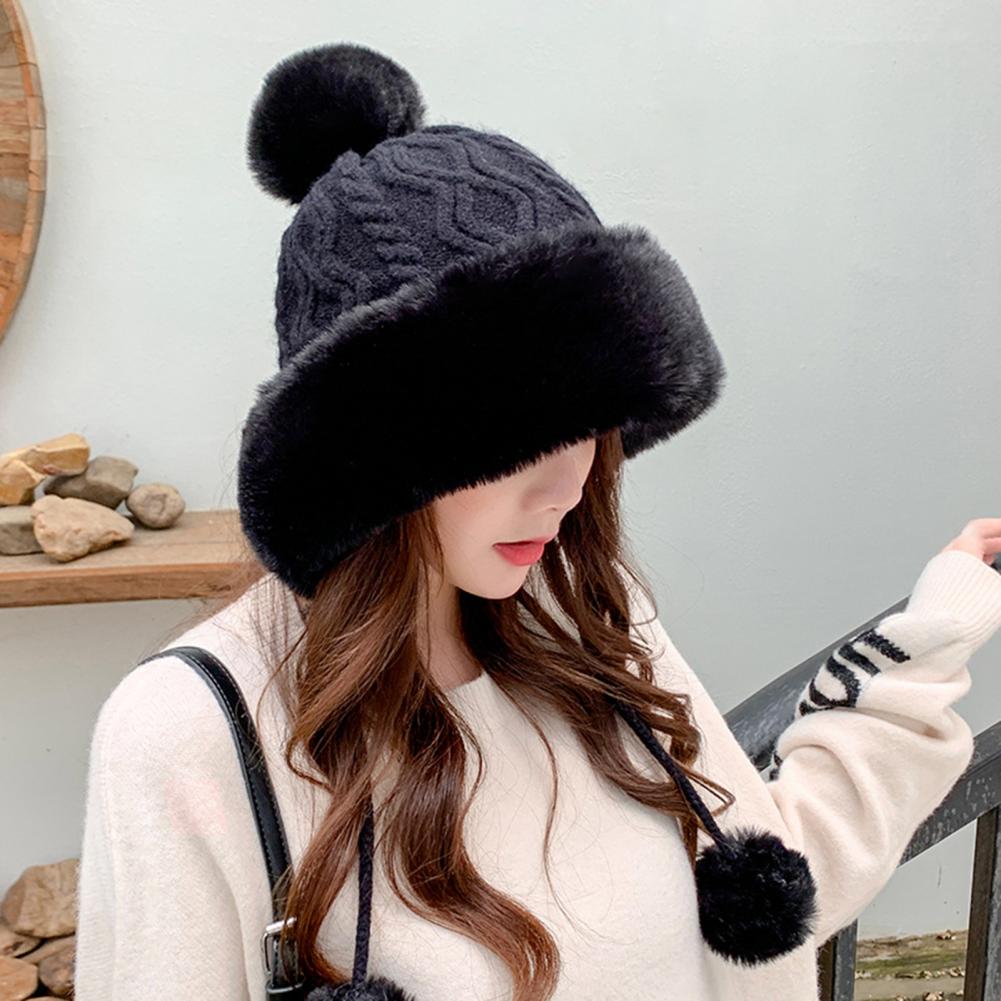 Lady Simple Cute Knitting Cap Female Women Cap Three Plush Balls for Dating