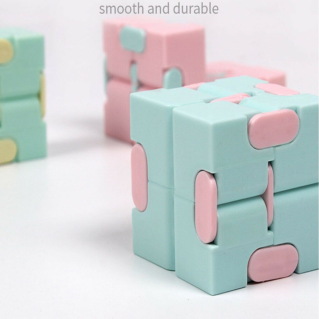 Giocattoli per bambini decompressione per adulti Infinity Magic Cube Square Puzzle giocattoli allevia lo Stress gioco a mano divertente giocattoli a quattro angoli labirinto