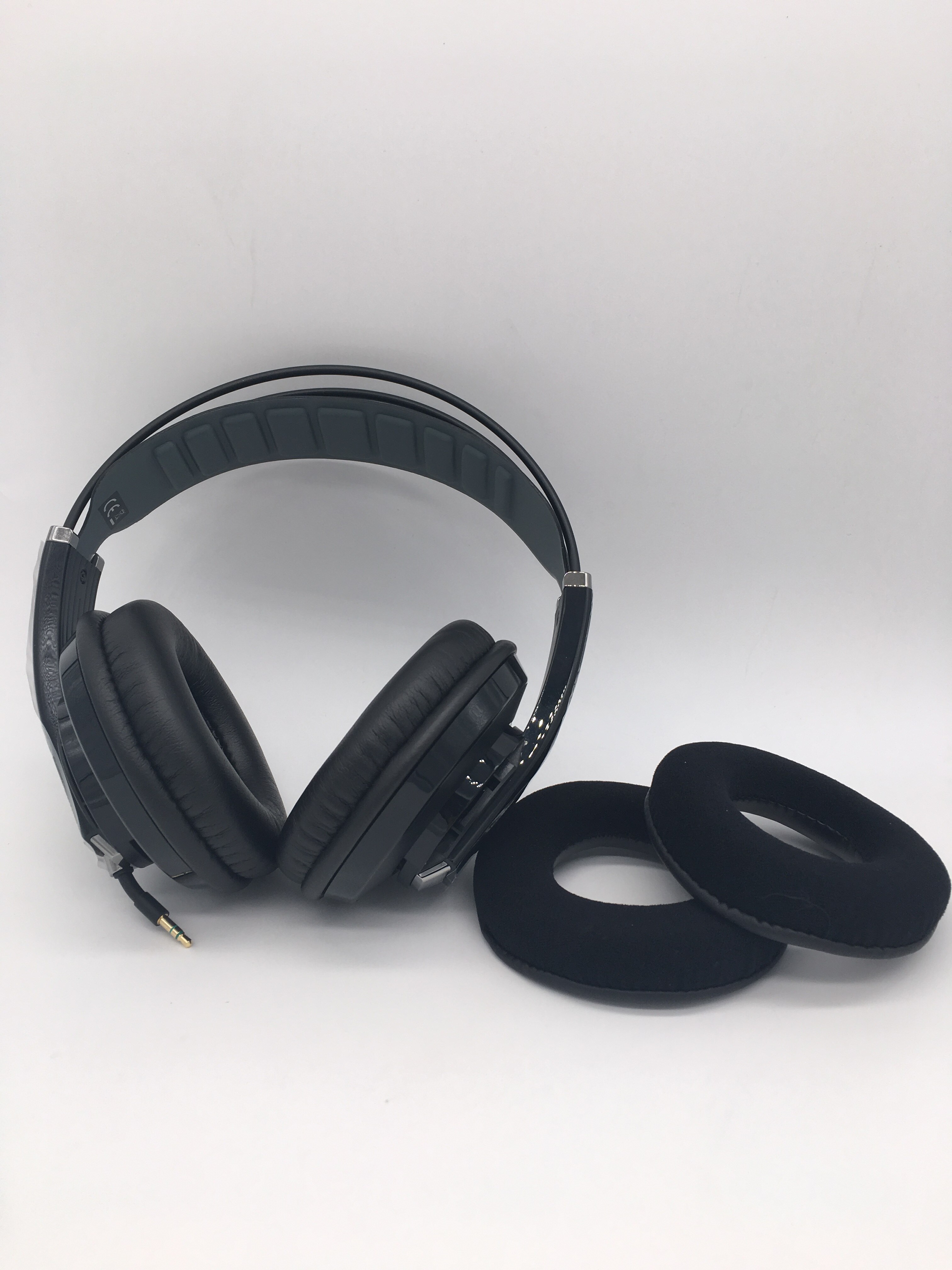 Superlux HD681 EVO Dynamic Semi-open Audio Monitoring Headphones Detachable Audio Cable Headset