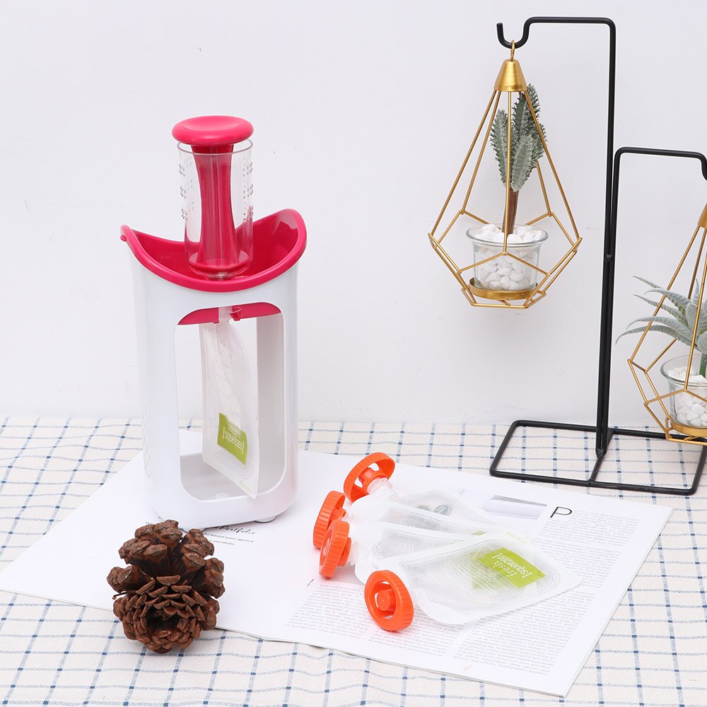 Homemade Fresh Fruit Juice Squeeze Station With Storage Bags Fruit