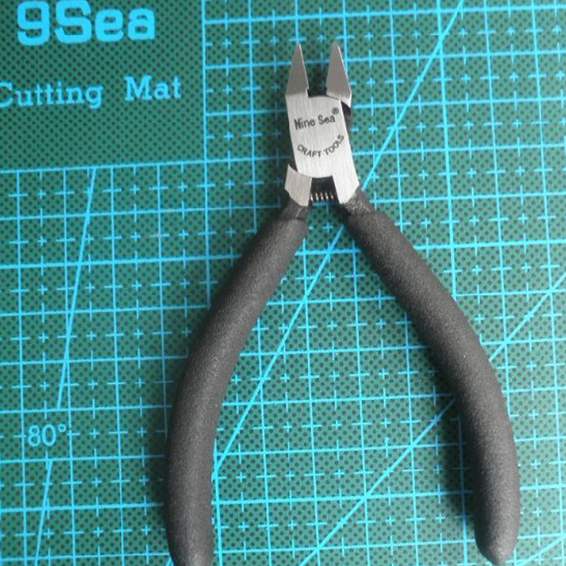 Toy Cutter Modified Model Building Tools 4 Inches Model Diagonal Cutting Pliers for RC Model,Gundam,Tamiya toys, Resin Figure